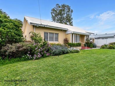 25 Olebury Street, Nollamara WA 6061