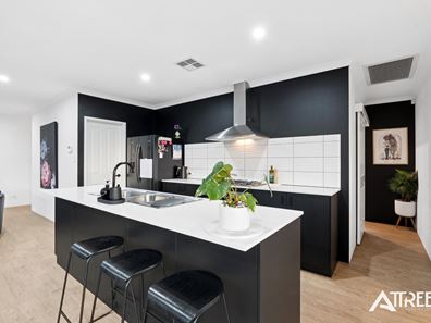 22 Berican Parade, Hilbert WA 6112