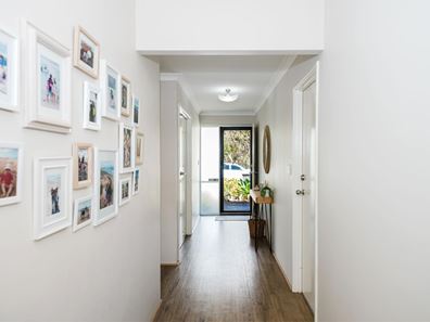 100 COUNTESS CIRCUIT, South Yunderup WA 6208