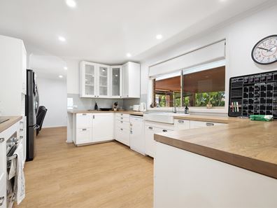 7 Forrest Close, Millars Well WA 6714