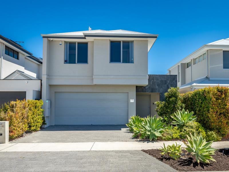 15 Gibraltar Way, Mindarie