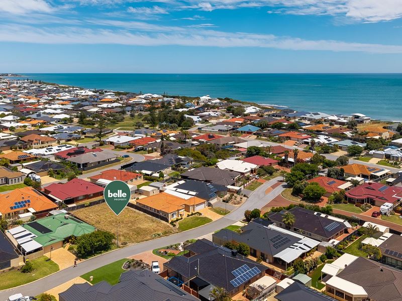 13 Castaway Cove, Halls Head WA 6210