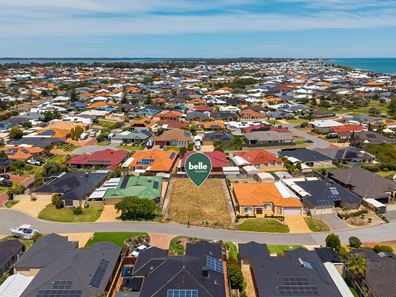 13 Castaway Cove, Halls Head WA 6210