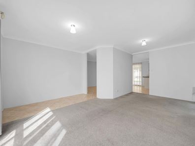 4 Hemmings Close, Clarkson WA 6030