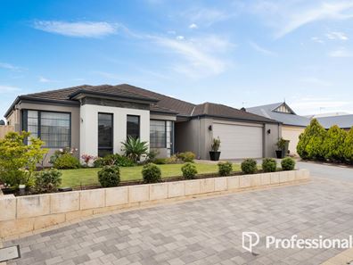 89 Russell Road, Madeley WA 6065