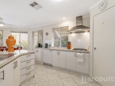 10 Marriot Turn, Currambine WA 6028