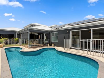 14 Cronulla Road, Secret Harbour WA 6173