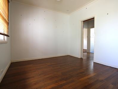 34 Dean Street, Nulsen WA 6450