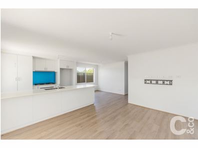 44 Ryhill Crescent, Wellard WA 6170