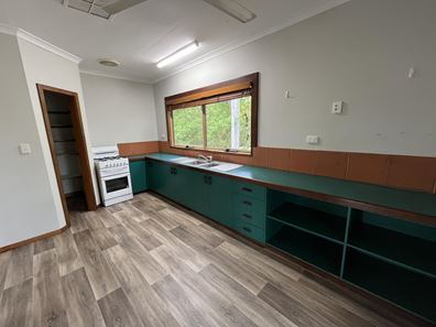 2 Rattlepod Cl, Kununurra WA 6743