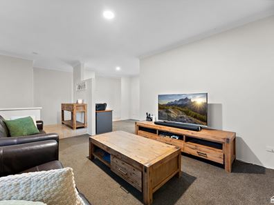 5 Gaze Court, Armadale WA 6112