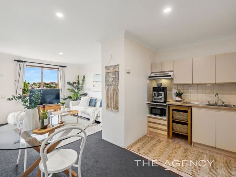 156/7 Harman Road, Sorrento