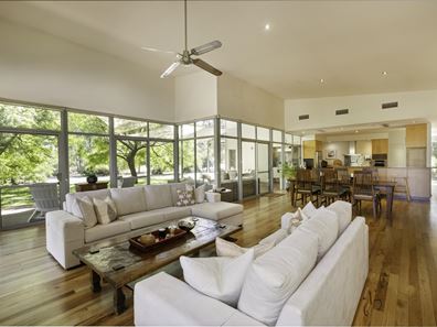 20 Howson Rise, Yallingup WA 6282
