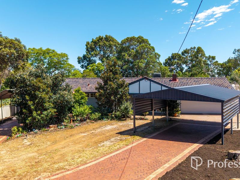 7 Burran Court, Maida Vale WA 6057