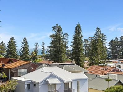 17/20 Overton Gardens, Cottesloe WA 6011