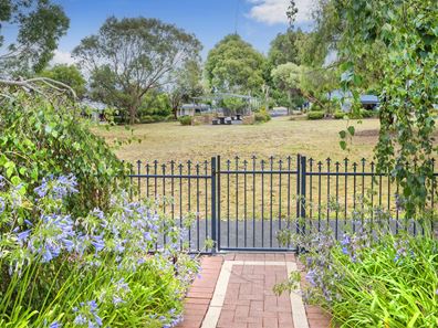 9 Ficus Lane, Margaret River WA 6285