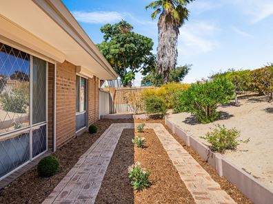 32 Flotilla Drive, Heathridge WA 6027