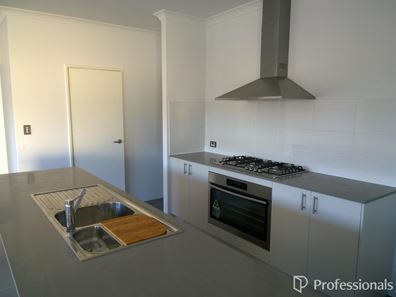6 Greenock Road, Baldivis WA 6171