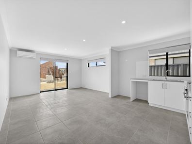 8A Lyall Street, Ravenswood WA 6208