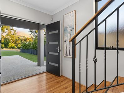 34A Mckenzie Way, Embleton WA 6062