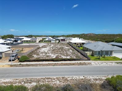 20 Hamelin Avenue, Lancelin WA 6044