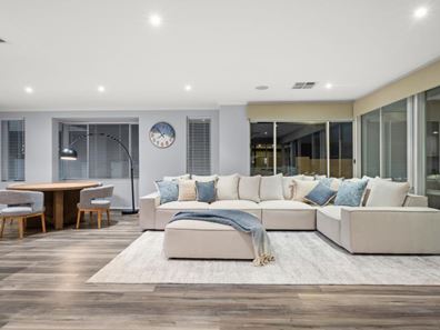 21 Wrasse Corner, Yanchep WA 6035