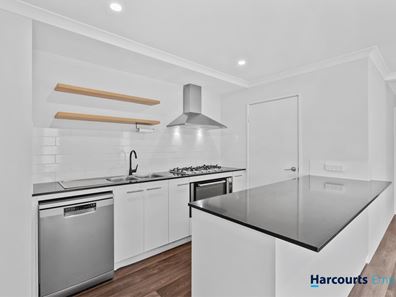 7 Capilano Avenue, Yanchep WA 6035