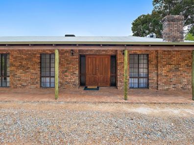 170 Springfield Road, Bedfordale WA 6112
