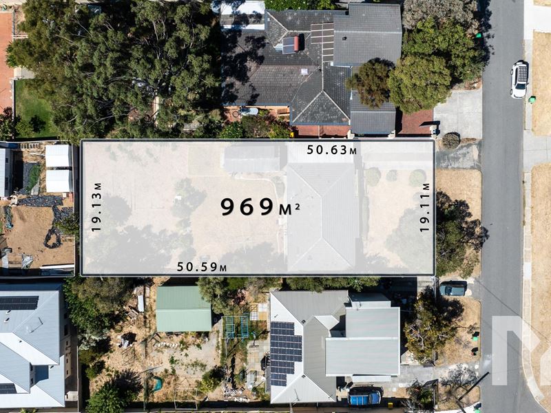 6 Pass Crescent, Beaconsfield