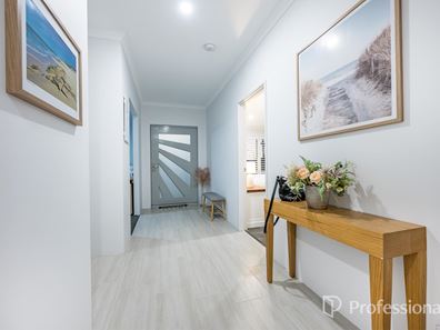 12 Althorpe Grove, Eglinton WA 6034
