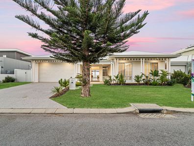 41 Turtles  Bend, Secret Harbour WA 6173