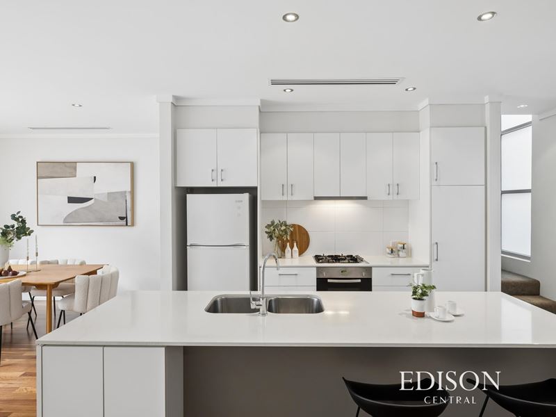 5/2 Braid Street, Perth WA 6000