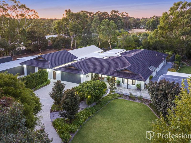 178 Larsen Road, Byford WA 6122