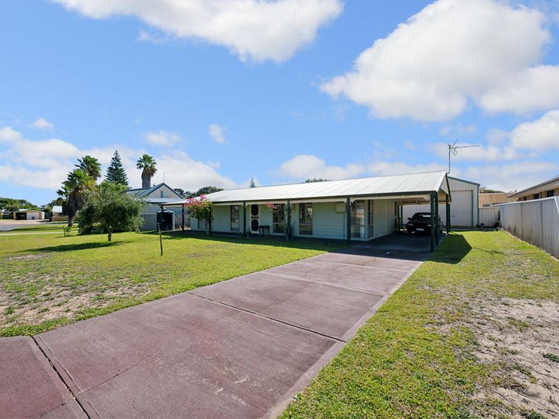 1 Lawrence Place, Lancelin