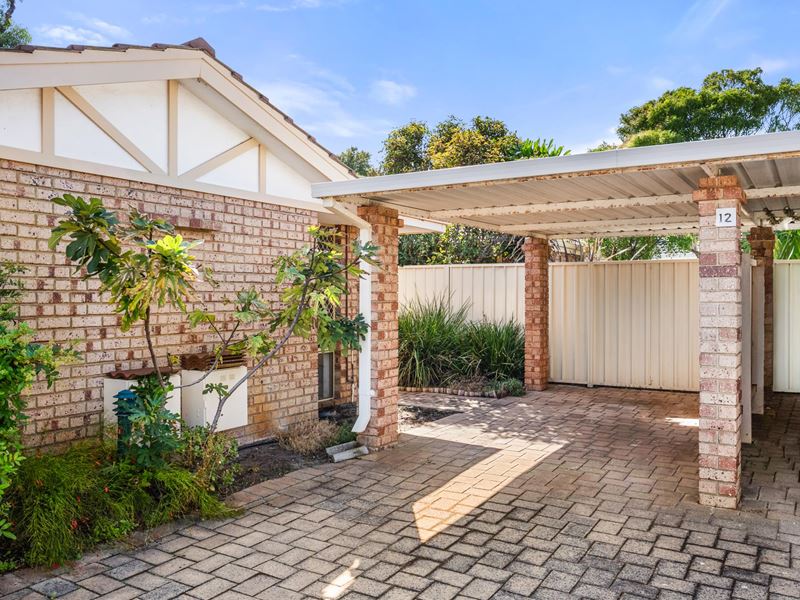 11/8 Merope Close, Rockingham WA 6168