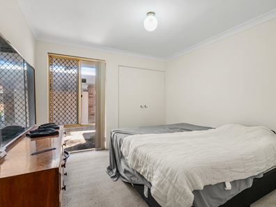 11/8 Merope Close, Rockingham WA 6168