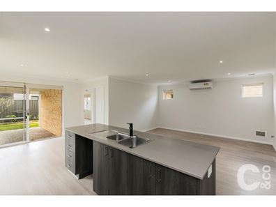 31 Ipswich Street, Wellard WA 6170
