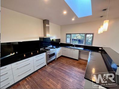 37 Bushby Road, Lower King WA 6330