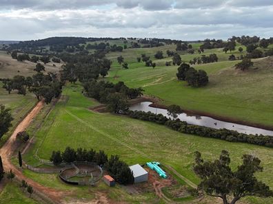 7063 Hamilton Road, Winnejup WA 6255