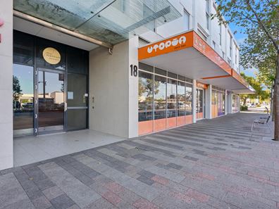 408/18 Cecil Avenue, Cannington WA 6107