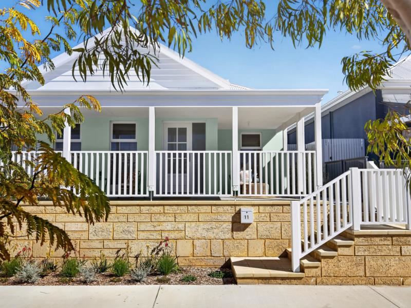 11 Midnight Street, Jindalee WA 6036