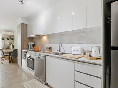 10/20 Westralia Gardens, Rockingham WA 6168