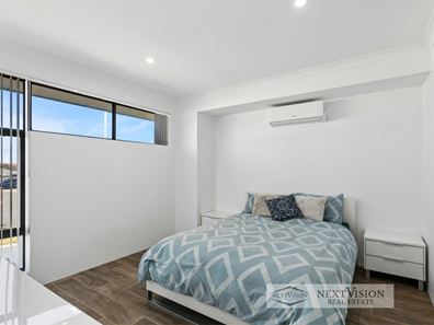 23 Jacaranda Road, Hammond Park WA 6164