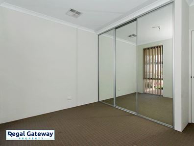 51 Lyon Road, Atwell WA 6164