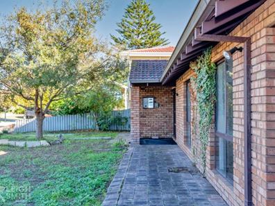 3 Rocklea Place, Silver Sands WA 6210