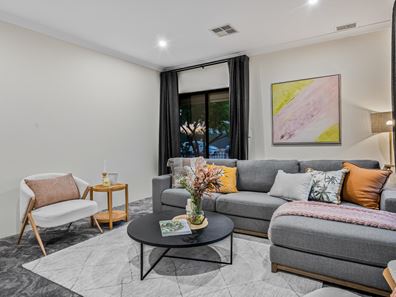 61 Castella Drive, Caversham WA 6055