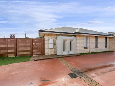 1/454 Chapman Road, Bluff Point WA 6530