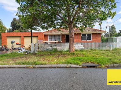 32 Meyrick Way, Langford WA 6147