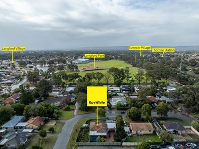32 Meyrick Way, Langford WA 6147