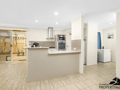8/11 Cripps Way, Mount Tarcoola WA 6530